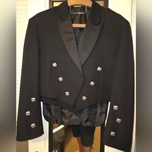 Robert Douglas Peak-Lapel Prince Charlie Jacket In Black